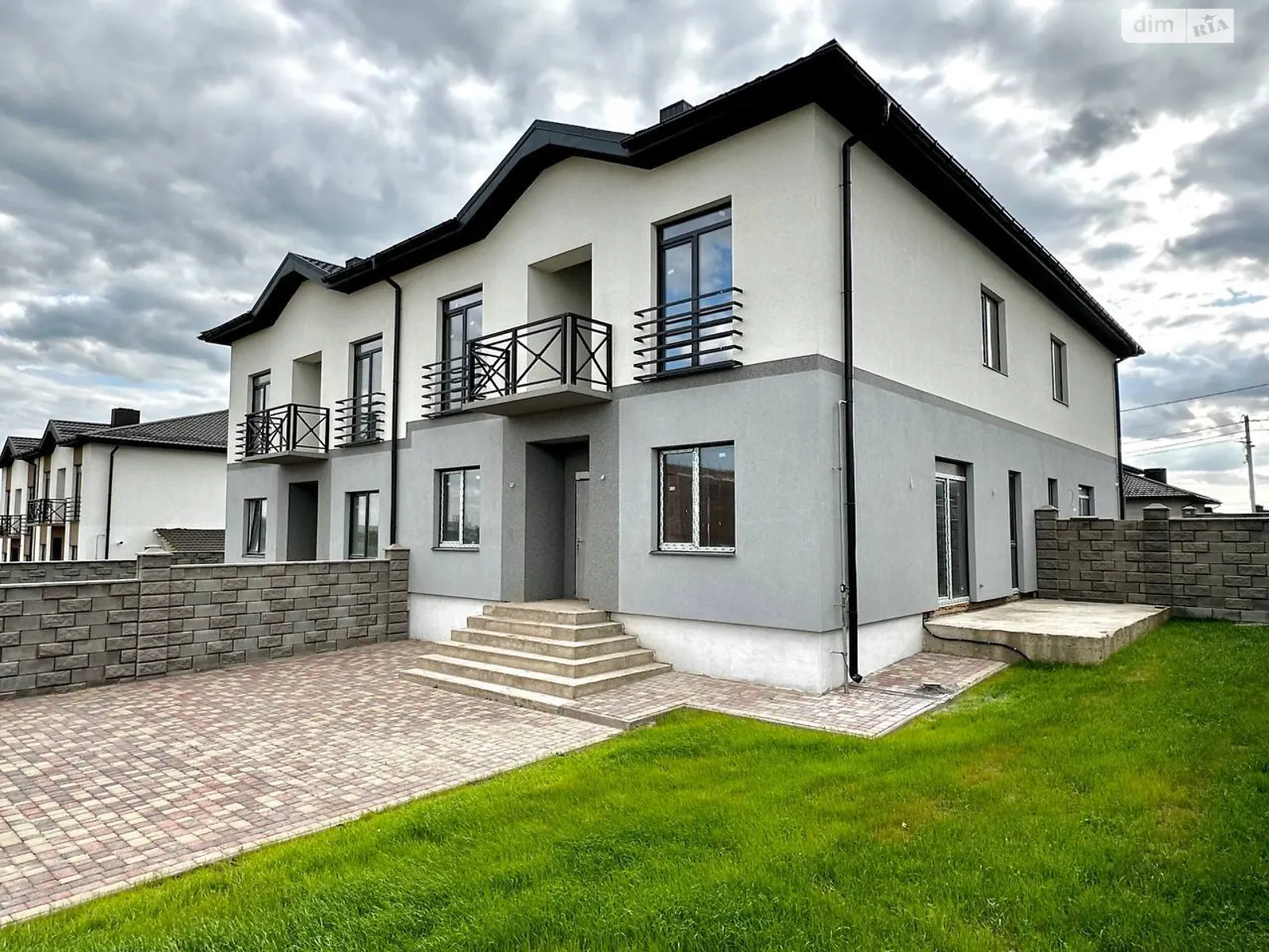 мас. Макарова Ювилейный Ровно, цена: 73000 $ - фото 1
