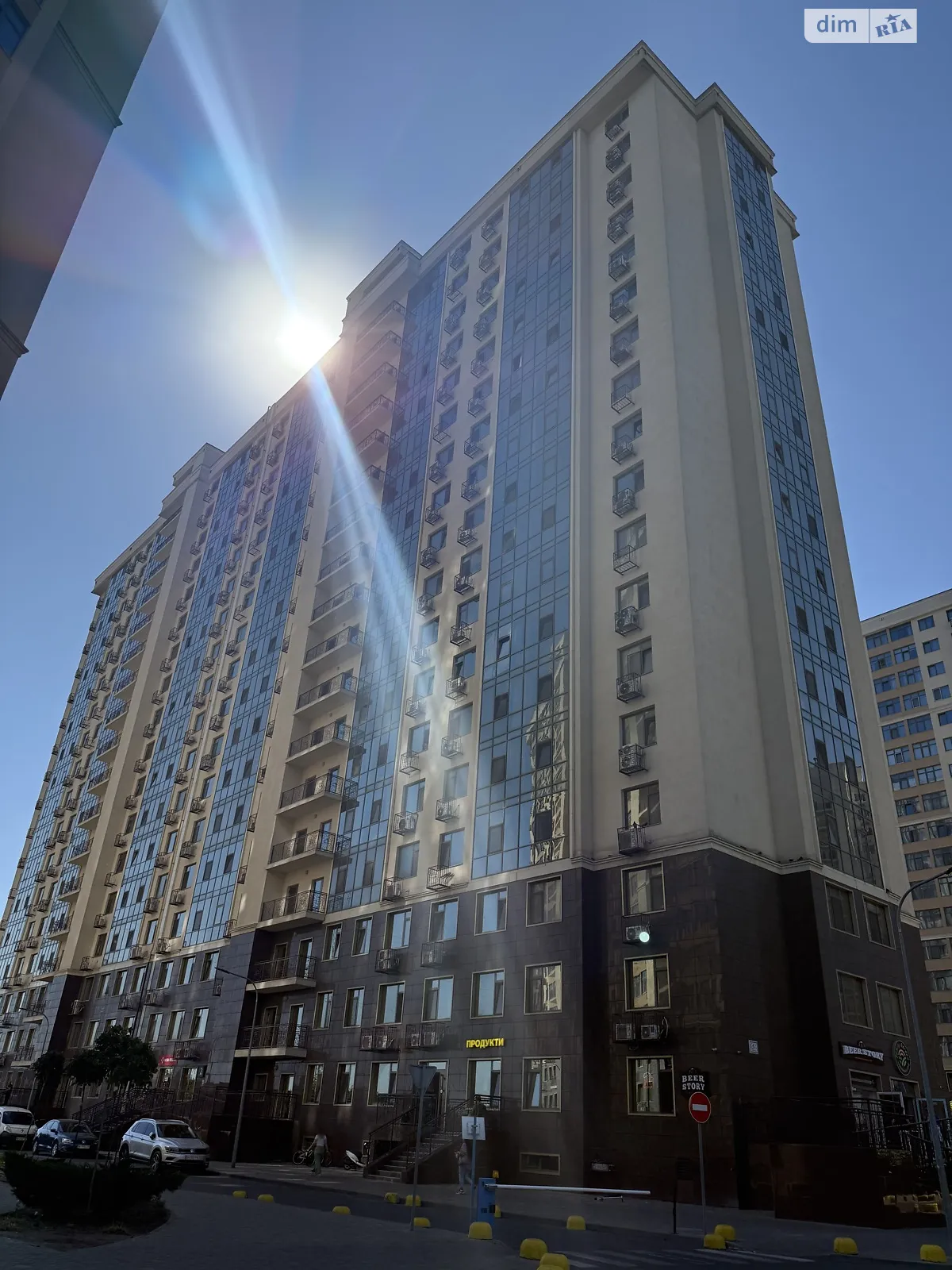 Продается 2-комнатная квартира 56 кв. м в Лиманке, ул. Жемчужная, 4 - фото 1