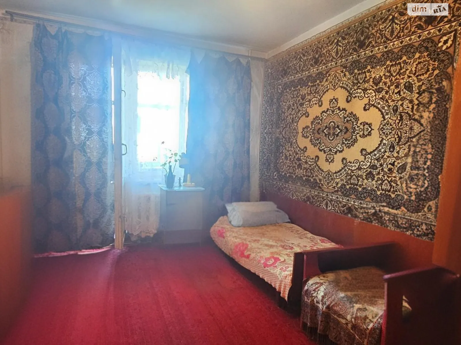 Продається 1-кімнатна квартира 34 кв. м у Рівному, вул. Фабрична, 24 - фото 1