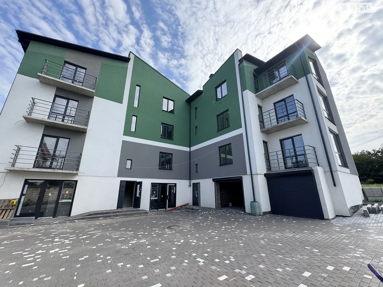 Продается 2-комнатная квартира 55.6 кв. м в Виннице, ул. Славетная(8-го Марта) - фото 1