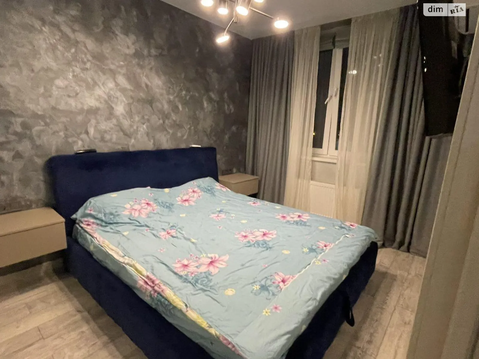 Продается 2-комнатная квартира 65 кв. м в Киеве, ул. Рижская, 73Г - фото 1