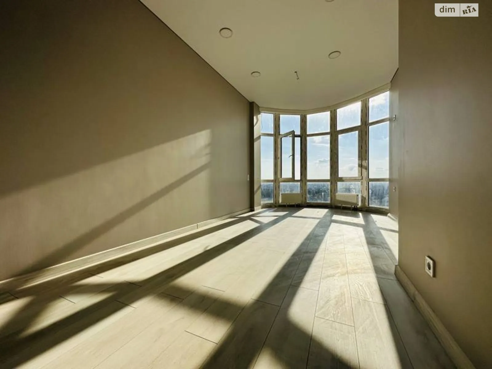 Продается 2-комнатная квартира 61.1 кв. м в Одессе, Фонтанская дор., 122 - фото 1