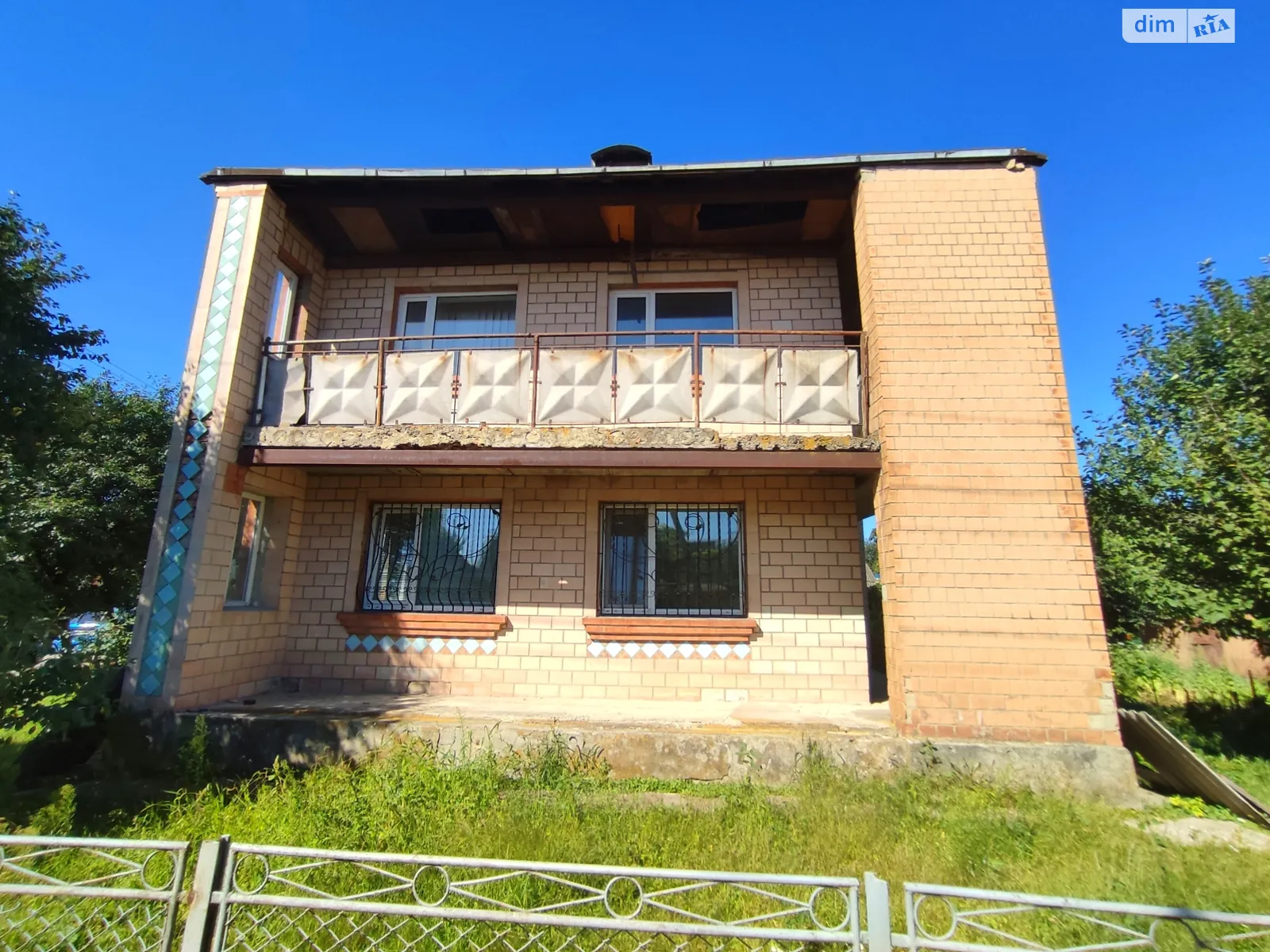 Продается дом на 2 этажа 131.3 кв. м с бассейном, цена: 55000 $ - фото 1