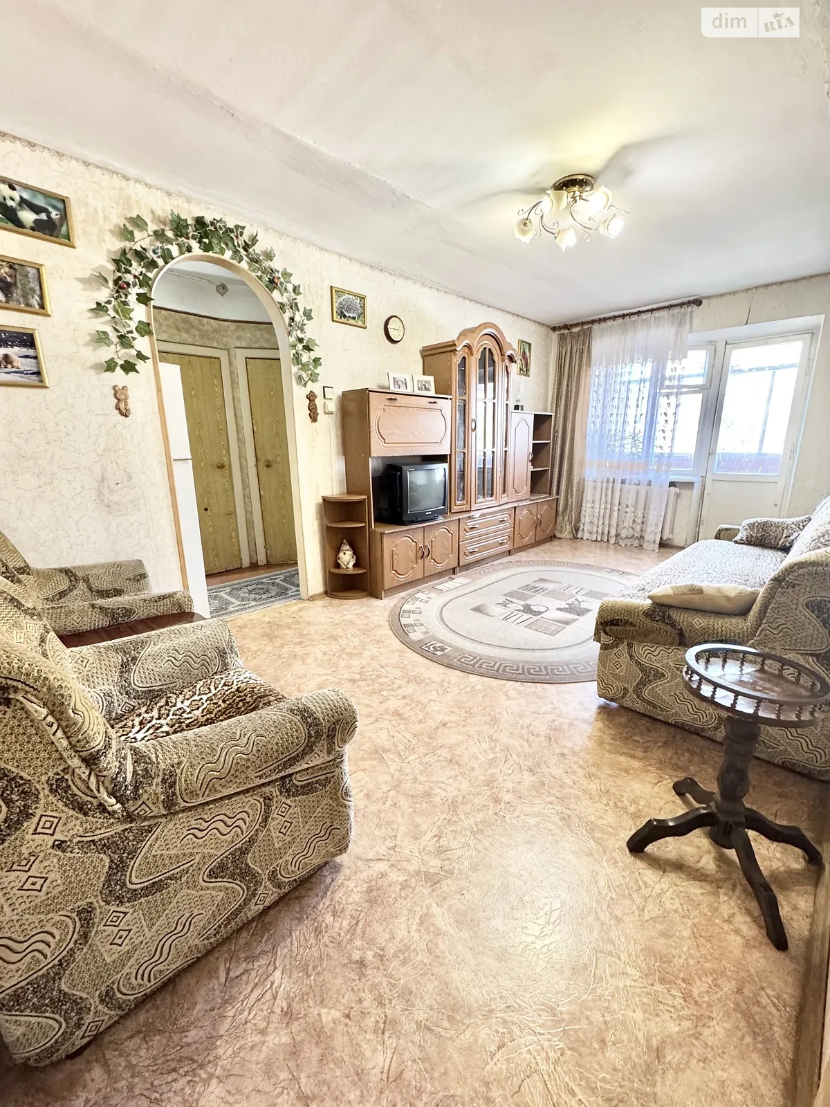 Продается 3-комнатная квартира 57 кв. м в Чернигове, просп. Победы - фото 1