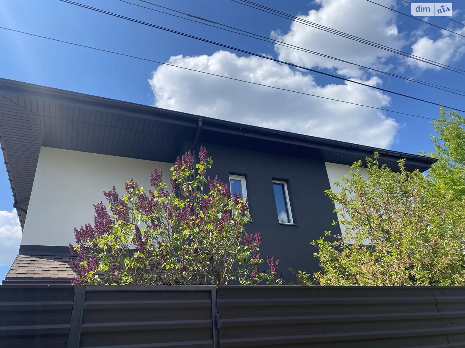 Продается дом на 2 этажа 75.5 кв. м с террасой, цена: 68000 $ - фото 1