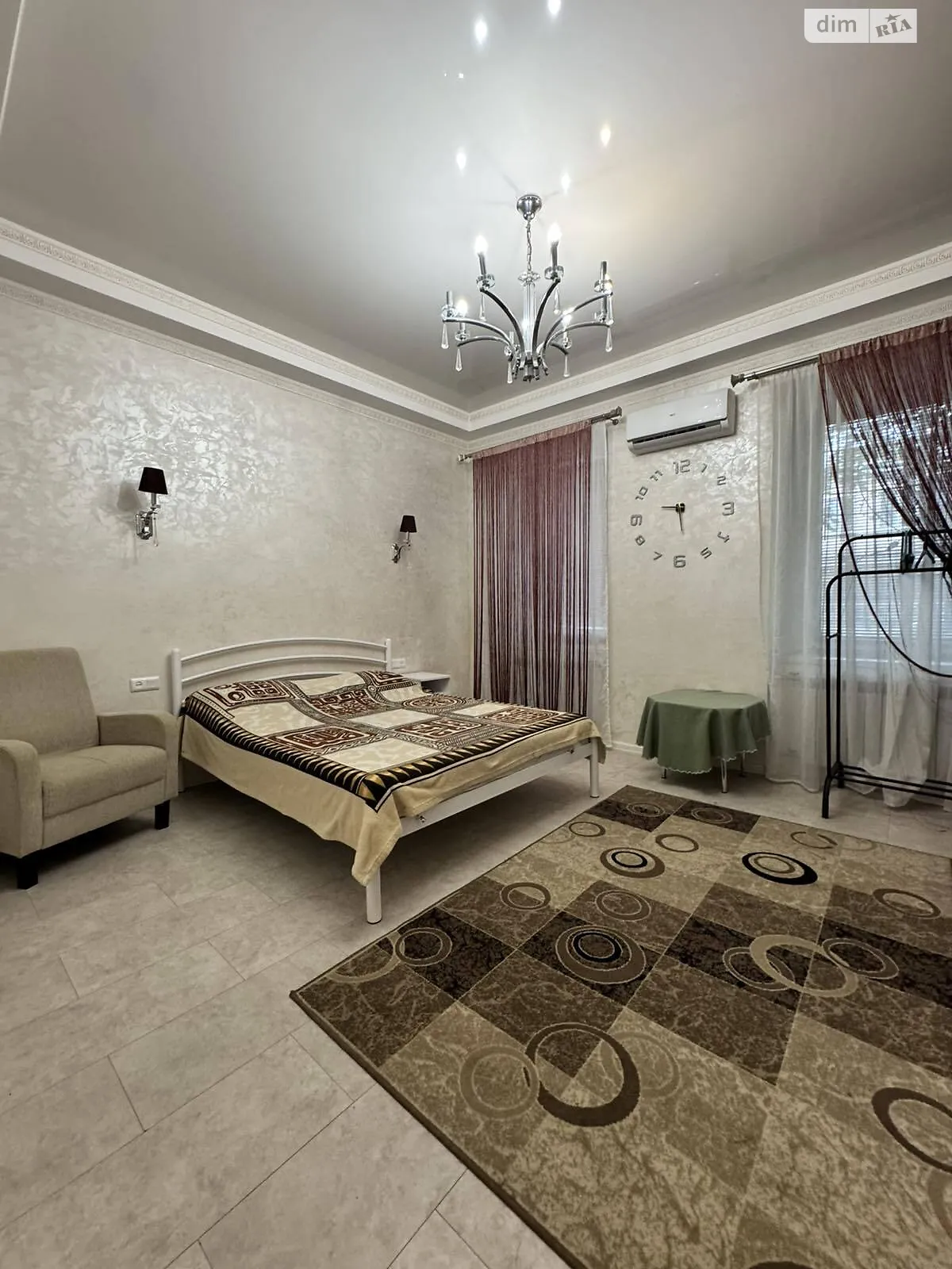 Продается 3-комнатная квартира 38.2 кв. м в Одессе, ул. Софиевская, 30 - фото 1