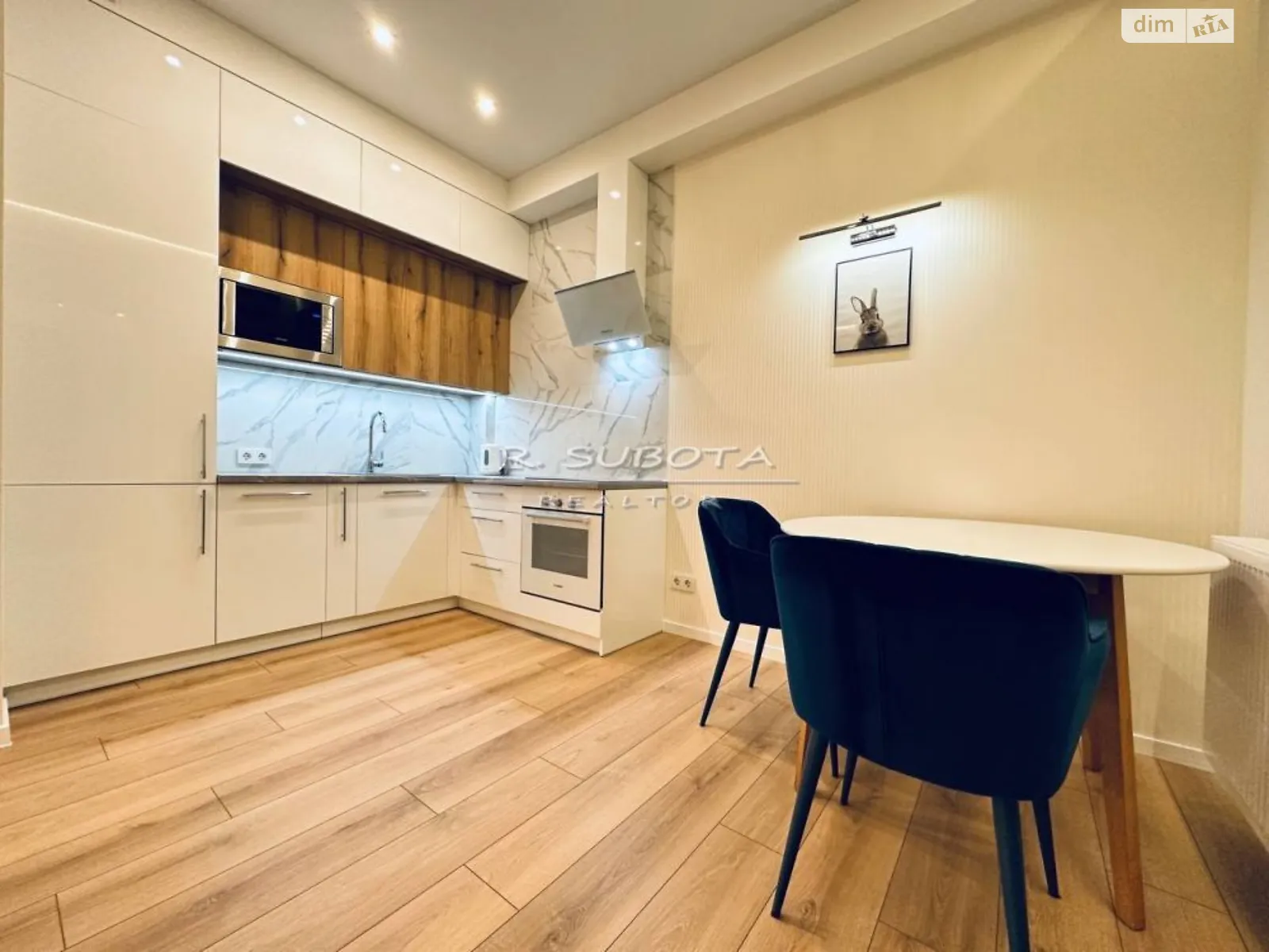 Сдается в аренду 1-комнатная квартира 45 кв. м в Днепре, ул. Моссаковского Владимира, 7 корпус 4 - фото 1