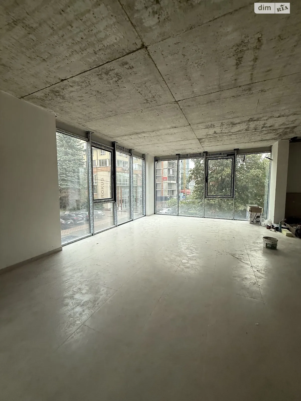 Сдается в аренду офис 130 кв. м в бизнес-центре, цена: 52000 грн - фото 1