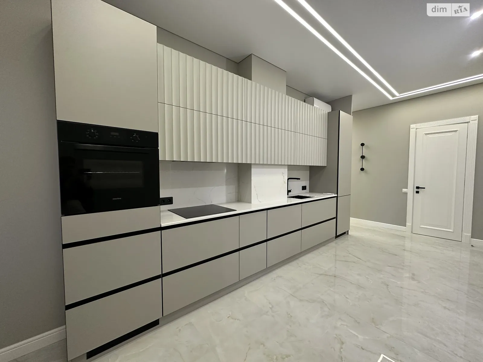 Продается 2-комнатная квартира 58 кв. м в Одессе, 2-й пер. Куликовский, 2А - фото 1