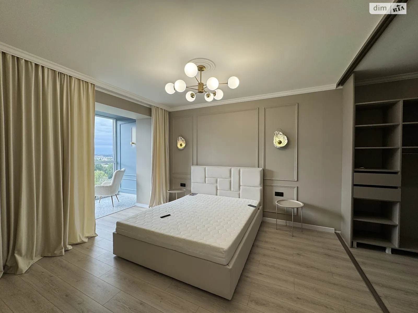 Продается 1-комнатная квартира 51.6 кв. м в Хмельницком, ул. Героев Крут, 4/1Б - фото 1