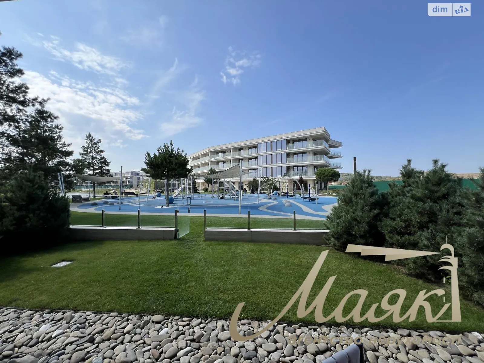 Продається 2-кімнатна квартира 73.37 кв. м у Підгірцях, вул. Паркова - фото 1