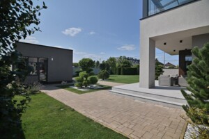 Продаж будинку, Рівне, Сергія Єфремова вулиця