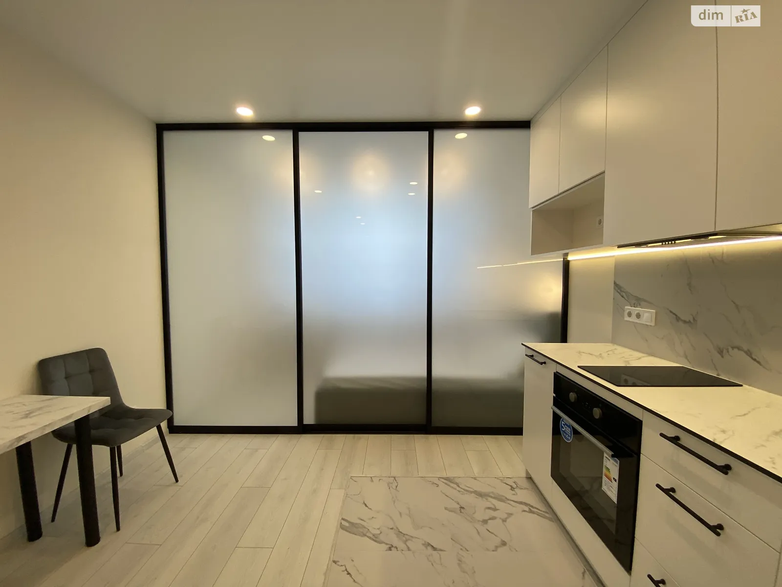 Продається 1-кімнатна квартира 27 кв. м у Лиманці, вул. Академіка Вільямса - фото 1