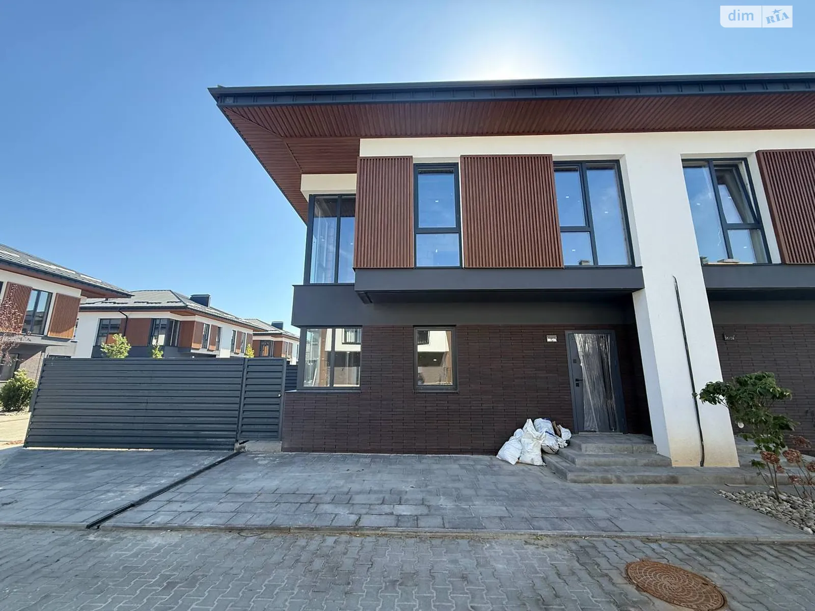 ул. Полтавская, 34 Петропавловская Борщаговка ЖК Garden Village Petropavlivka, цена: 99600 $ - фото 1