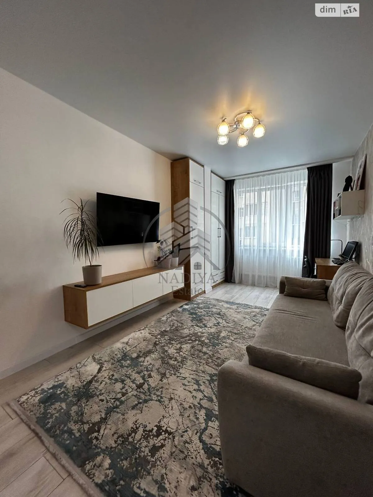 Продается 1-комнатная квартира 38.2 кв. м в Горишнем, ул. Бережанская - фото 1