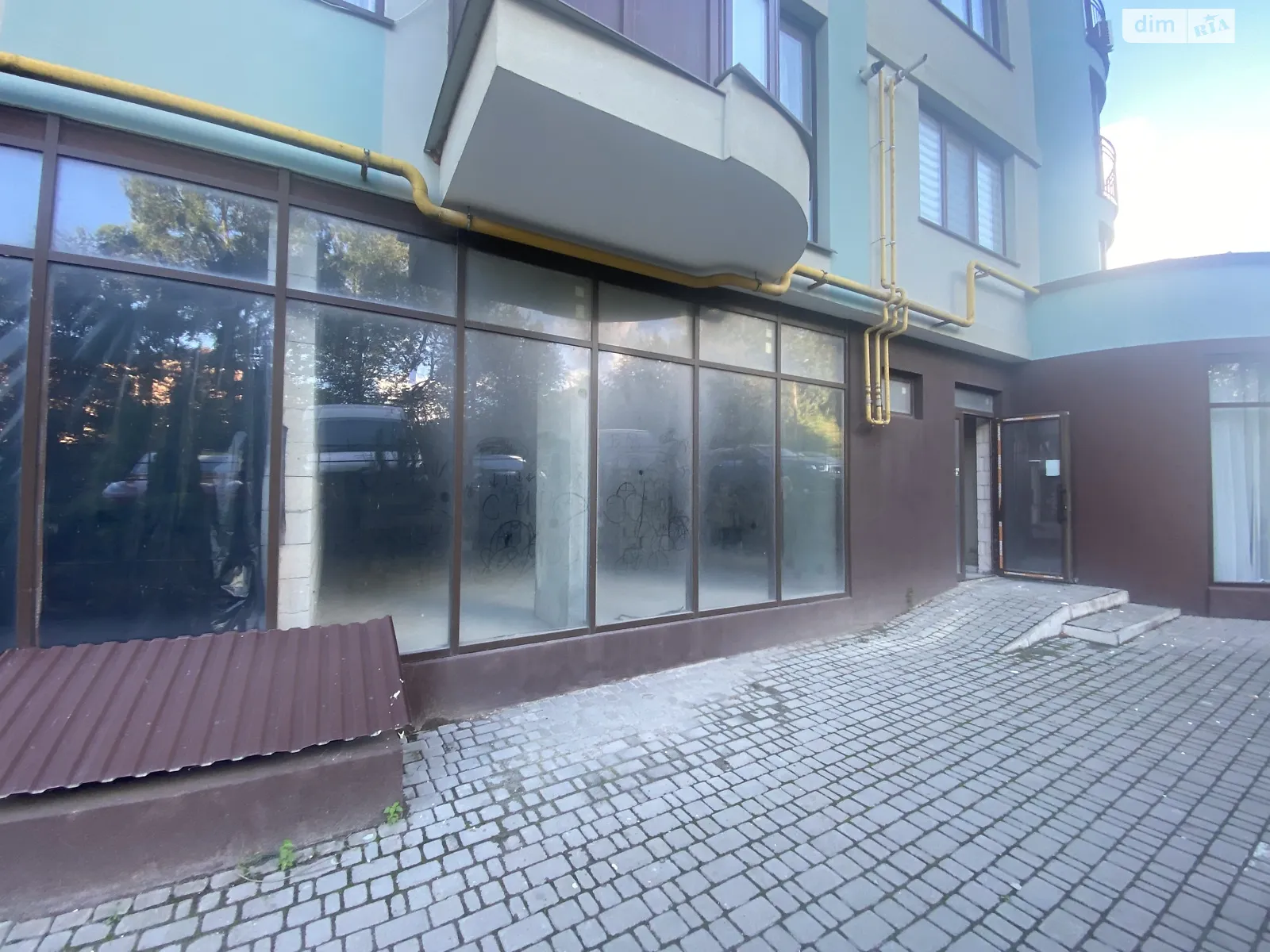 Сдается в аренду офис 61 кв. м в бизнес-центре, цена: 13000 грн - фото 1