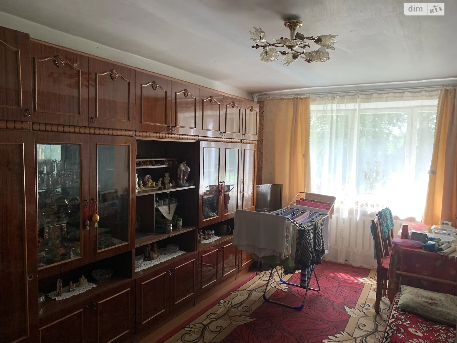 Продается 4-комнатная квартира 84 кв. м в Черновцах, ул. Южно-Окружная - фото 1