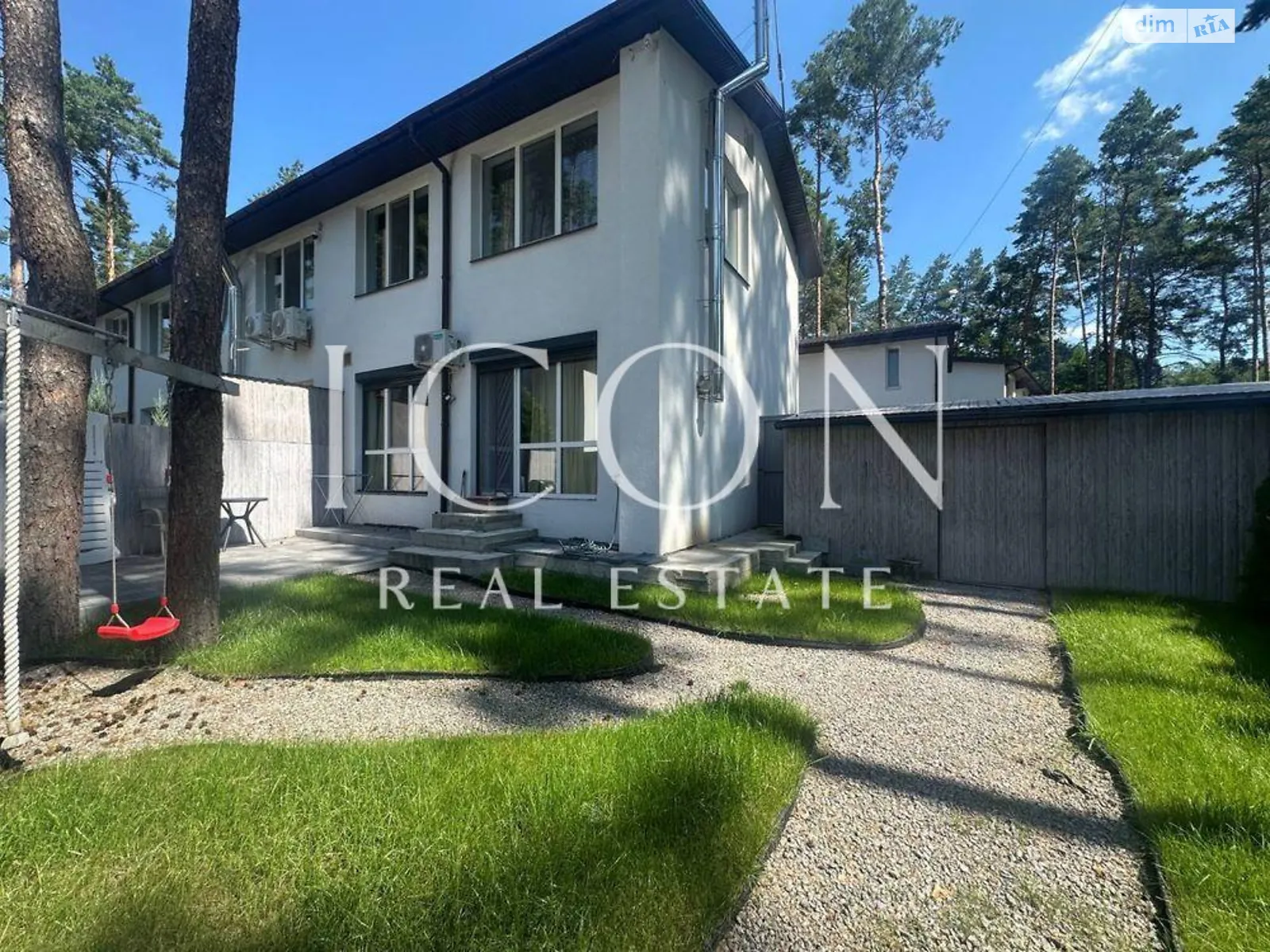 Продается дом на 2 этажа 80 кв. м с балконом, цена: 115000 $ - фото 1