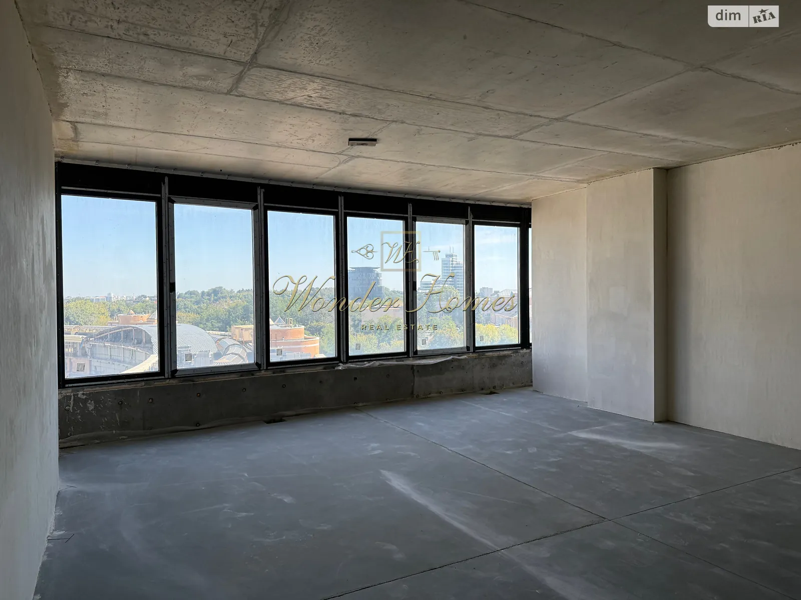 Продается 1-комнатная квартира 61.81 кв. м в Киеве, ул. Старонаводницкая, 16Б - фото 1