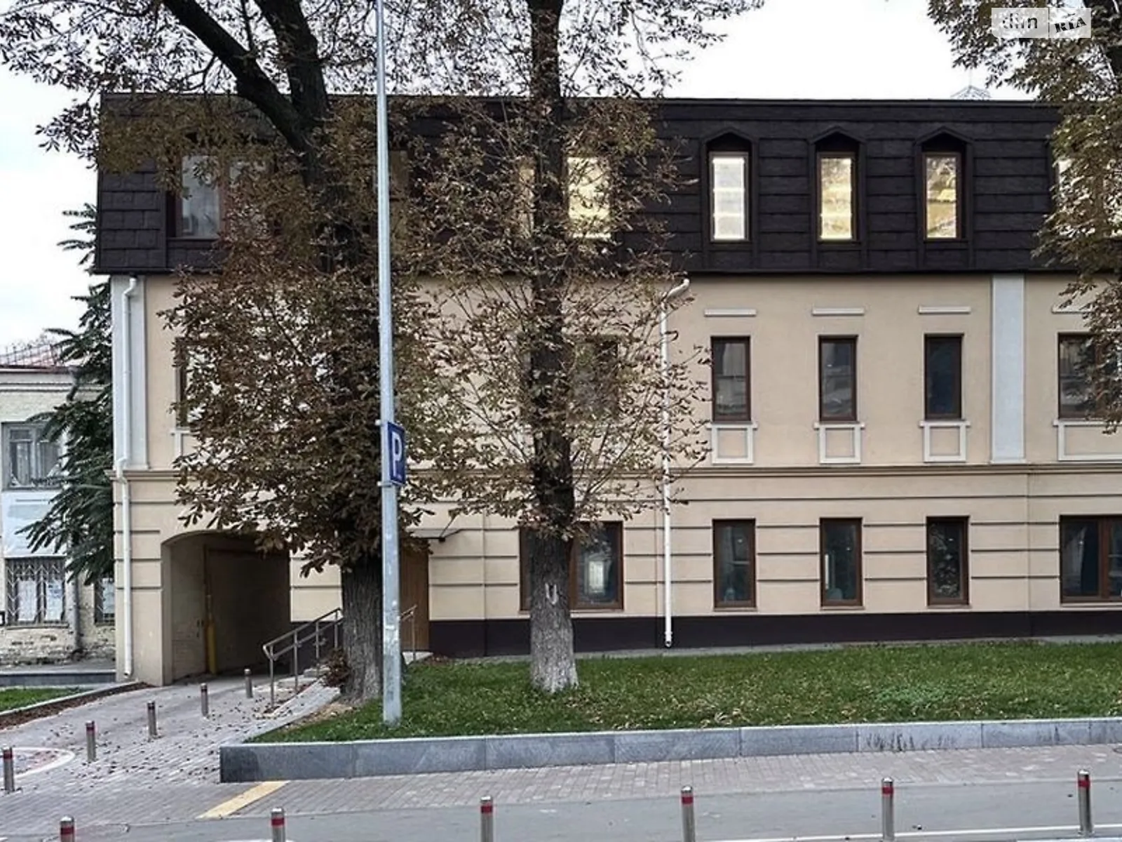 Здається в оренду офіс 814 кв. м в бізнес-центрі, цена: 18990 $ - фото 1