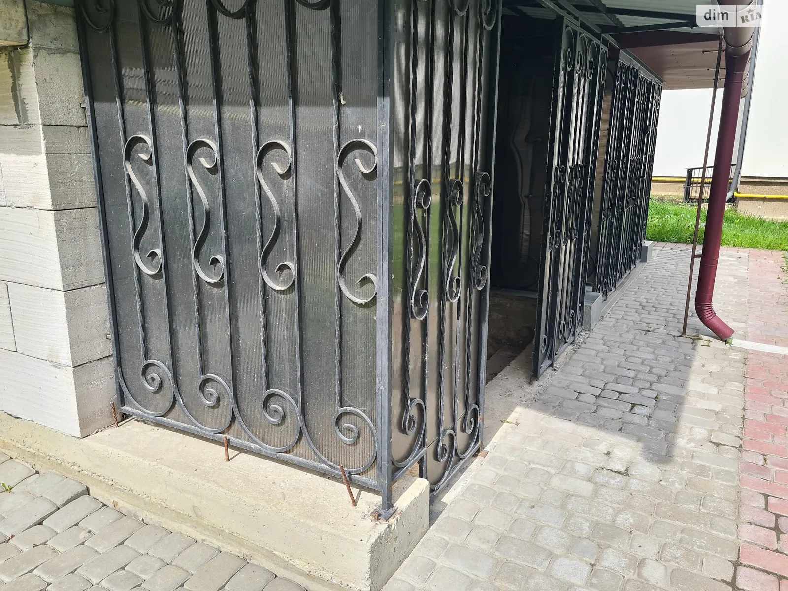 Продається офіс 40 кв. м в бізнес-центрі, цена: 29000 $ - фото 1