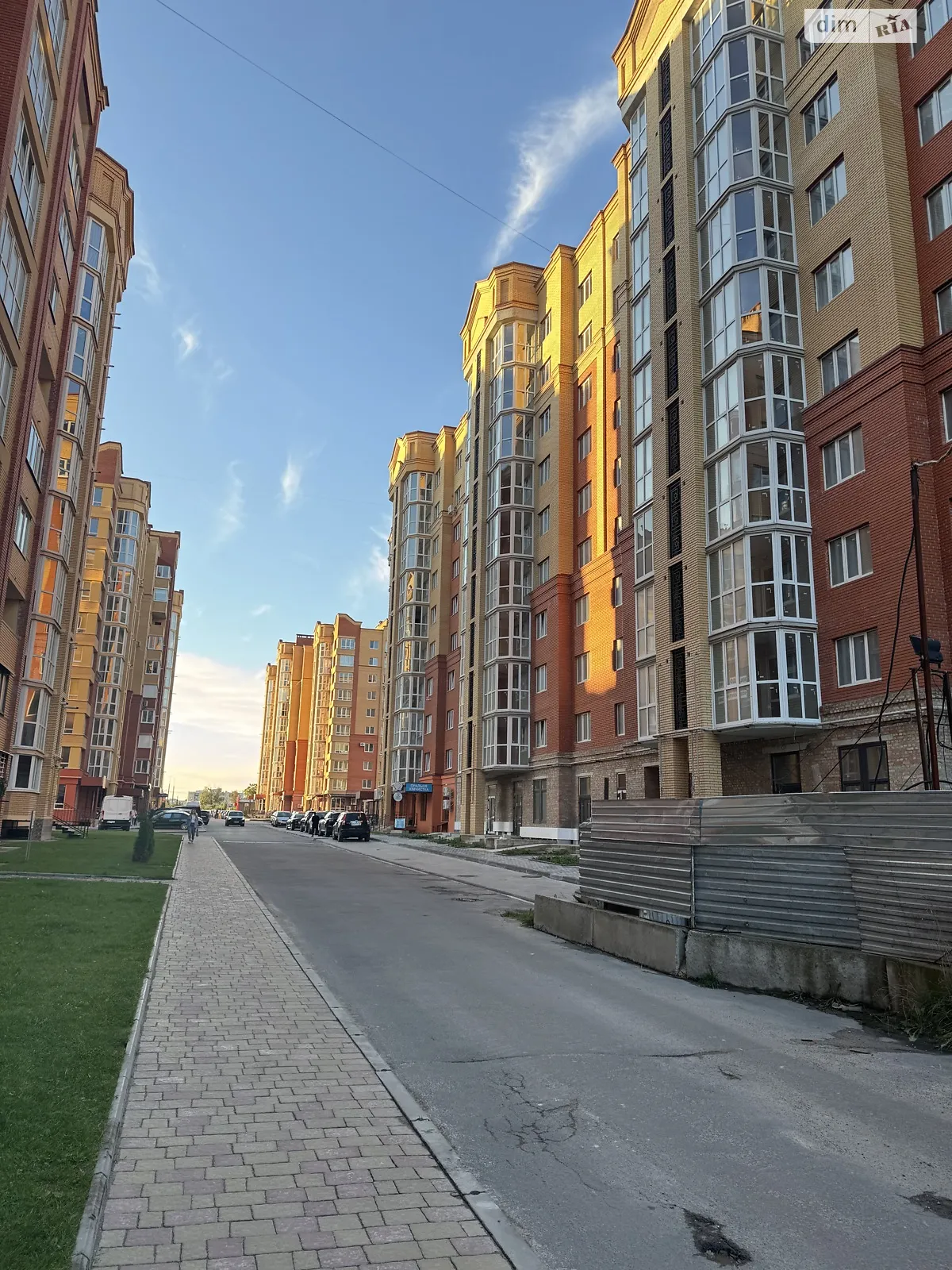 2-комнатная квартира 63 кв. м в Тернополе, пер. Генерала Мирона Тарнавского - фото 1