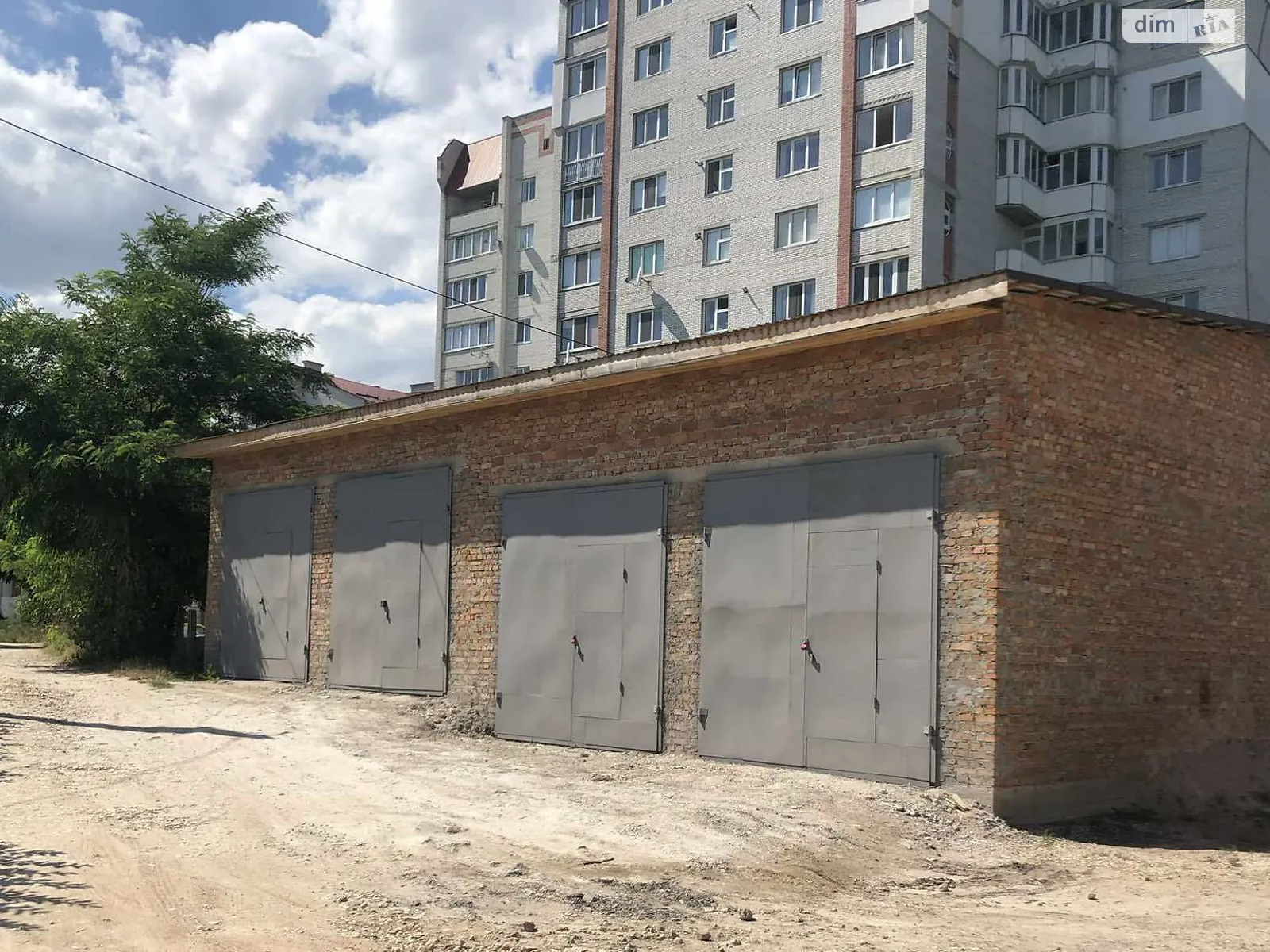 Продается отдельно стоящий гараж под легковое авто на 22 кв. м, цена: 13000 $ - фото 1