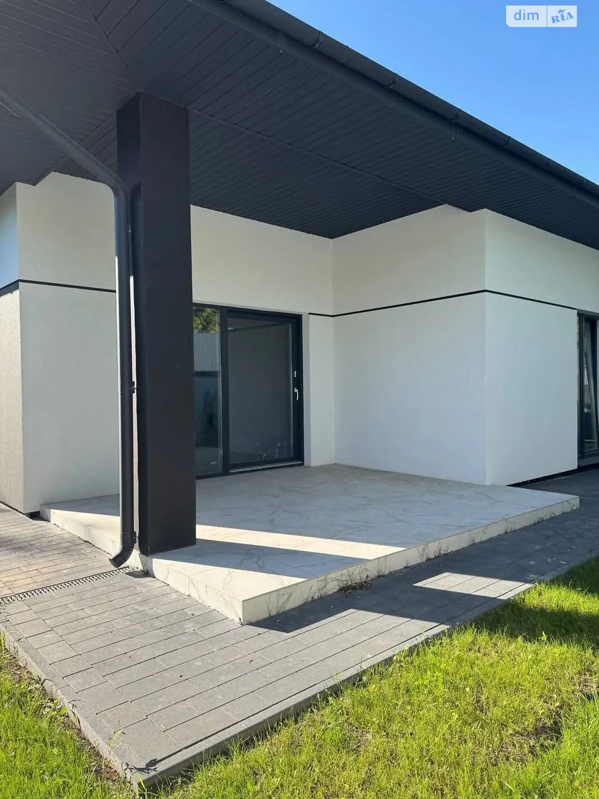 Продается одноэтажный дом 105 кв. м с балконом, цена: 98000 $ - фото 1