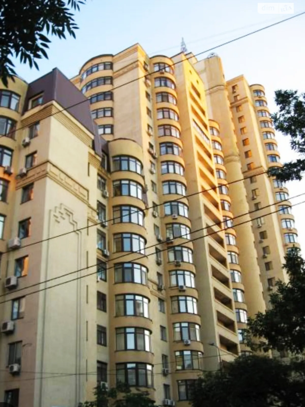 Здається в оренду 2-кімнатна квартира 80 кв. м у Києві, вул. Дмитрівська, 69 - фото 1