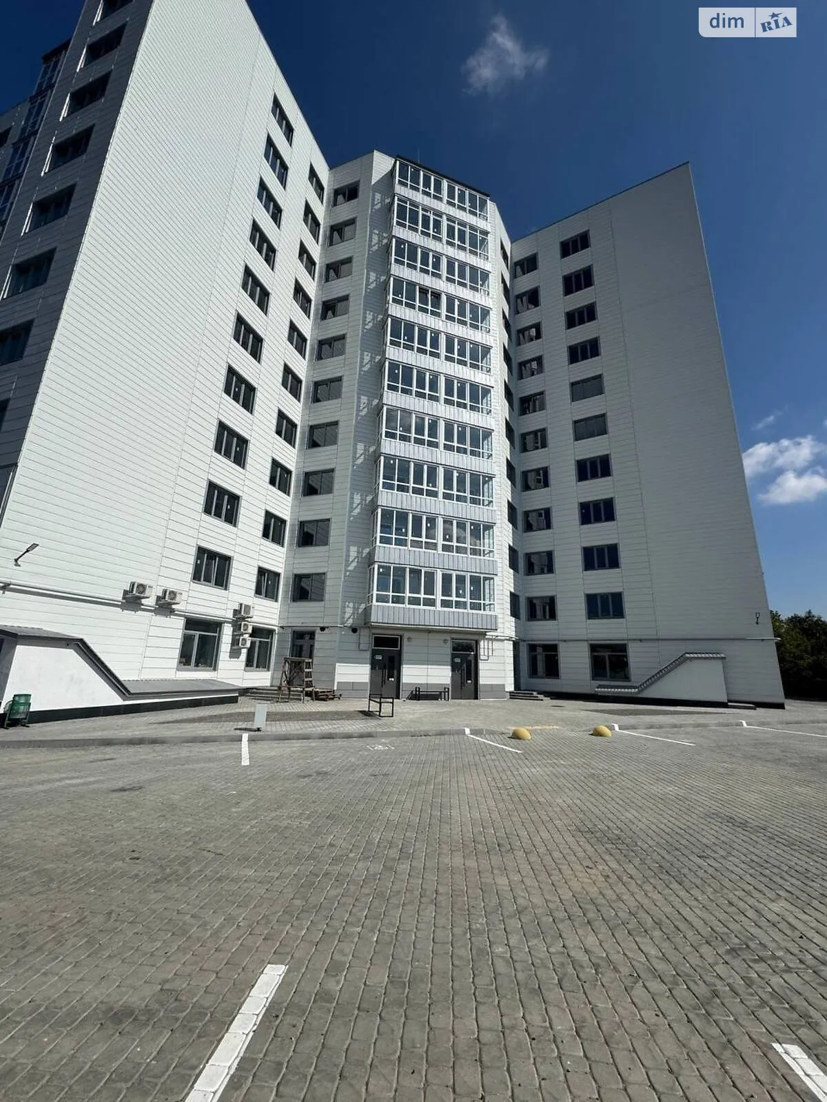 Продается 1-комнатная квартира 44 кв. м в Полтаве, ул. Весенняя, 9 - фото 1