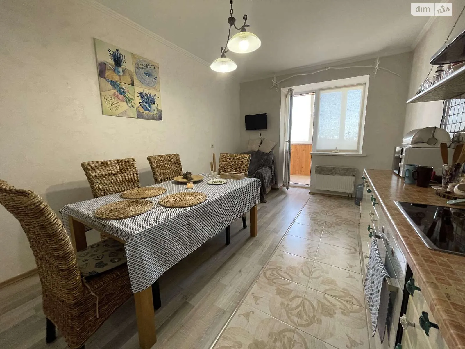 Продается 2-комнатная квартира 91.4 кв. м в Буче, ул. Новое Шоссе - фото 1