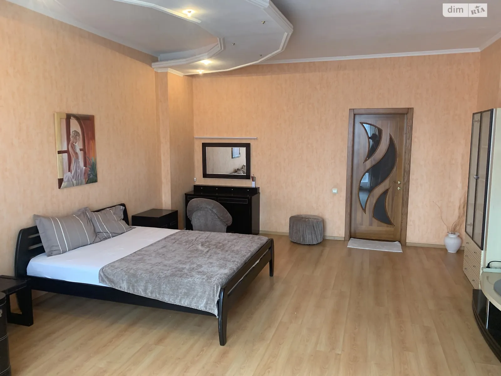 Сдается в аренду 4-комнатная квартира 179.2 кв. м в Киеве, ул. Шота Руставели, 44 - фото 1