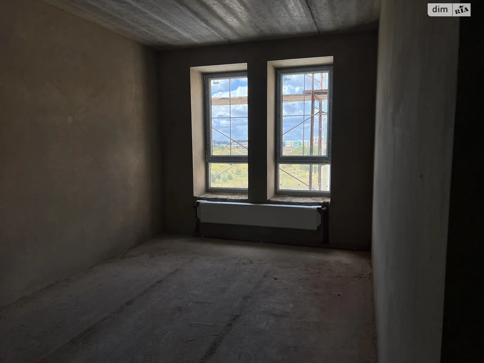 Продается 1-комнатная квартира 42 кв. м в Ровно, ул. Березовая, 2 - фото 1