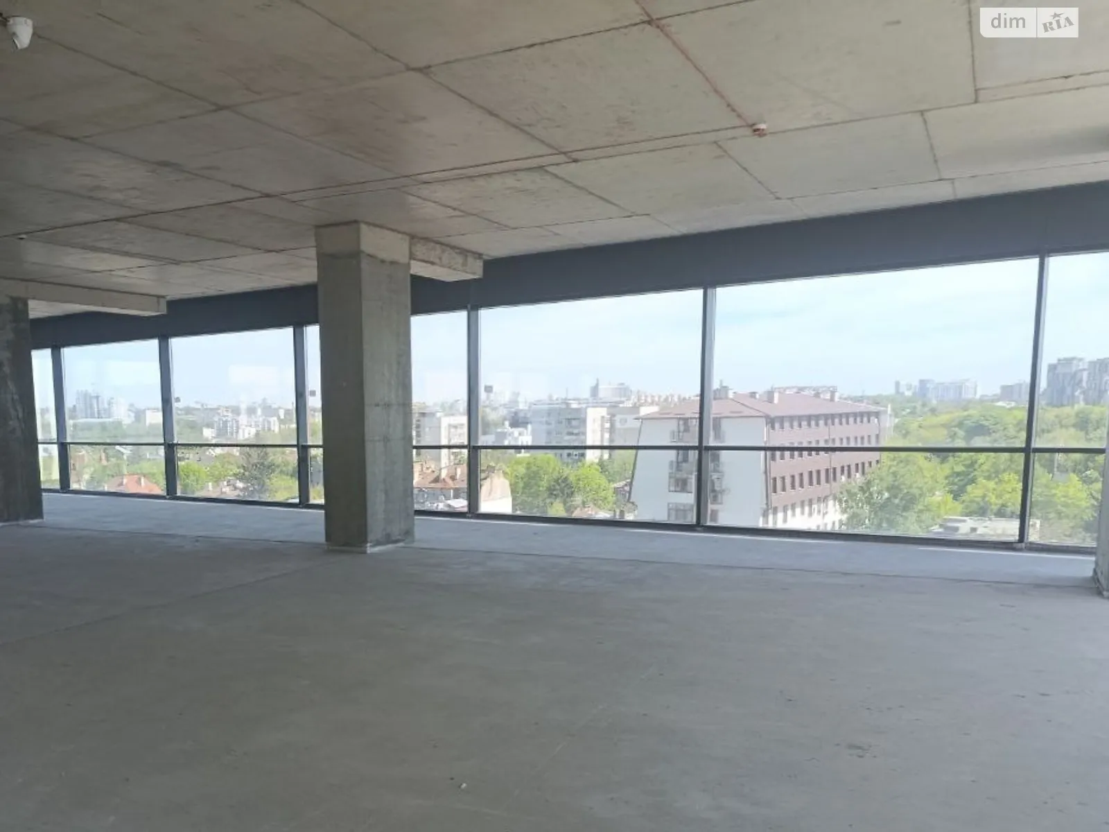 Здається в оренду офіс 2000 кв. м в бізнес-центрі, цена: 24000 $ - фото 1