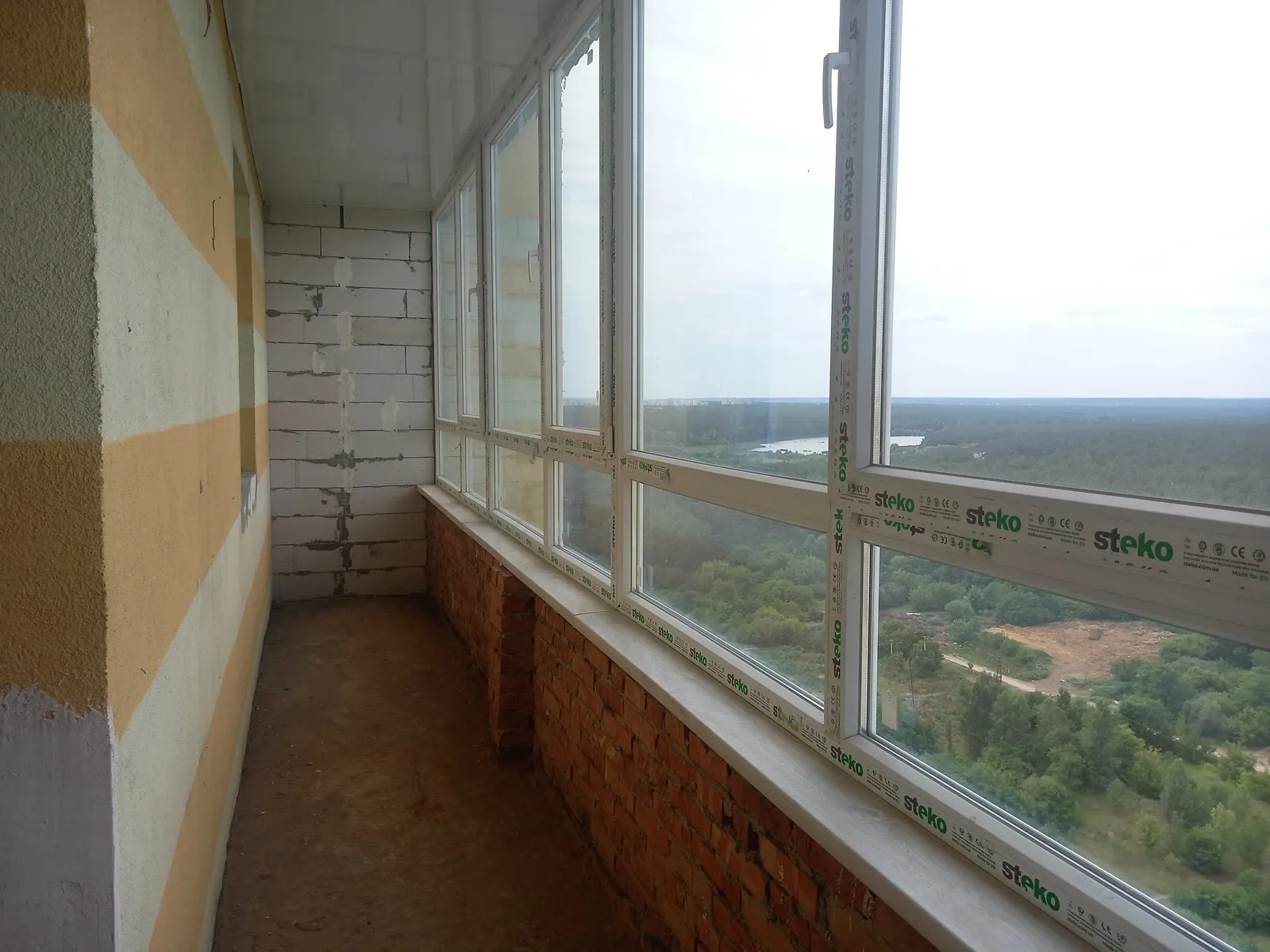 Продается 1-комнатная квартира 39.9 кв. м в Киеве, ул. Олега Мудрака(Генерала Наумова), 66 - фото 1