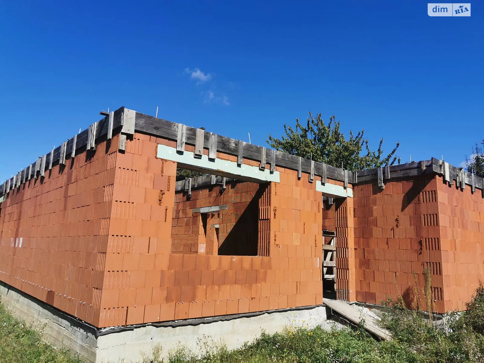 Продається одноповерховий будинок 168 кв. м з подвалом, цена: 65000 $ - фото 1