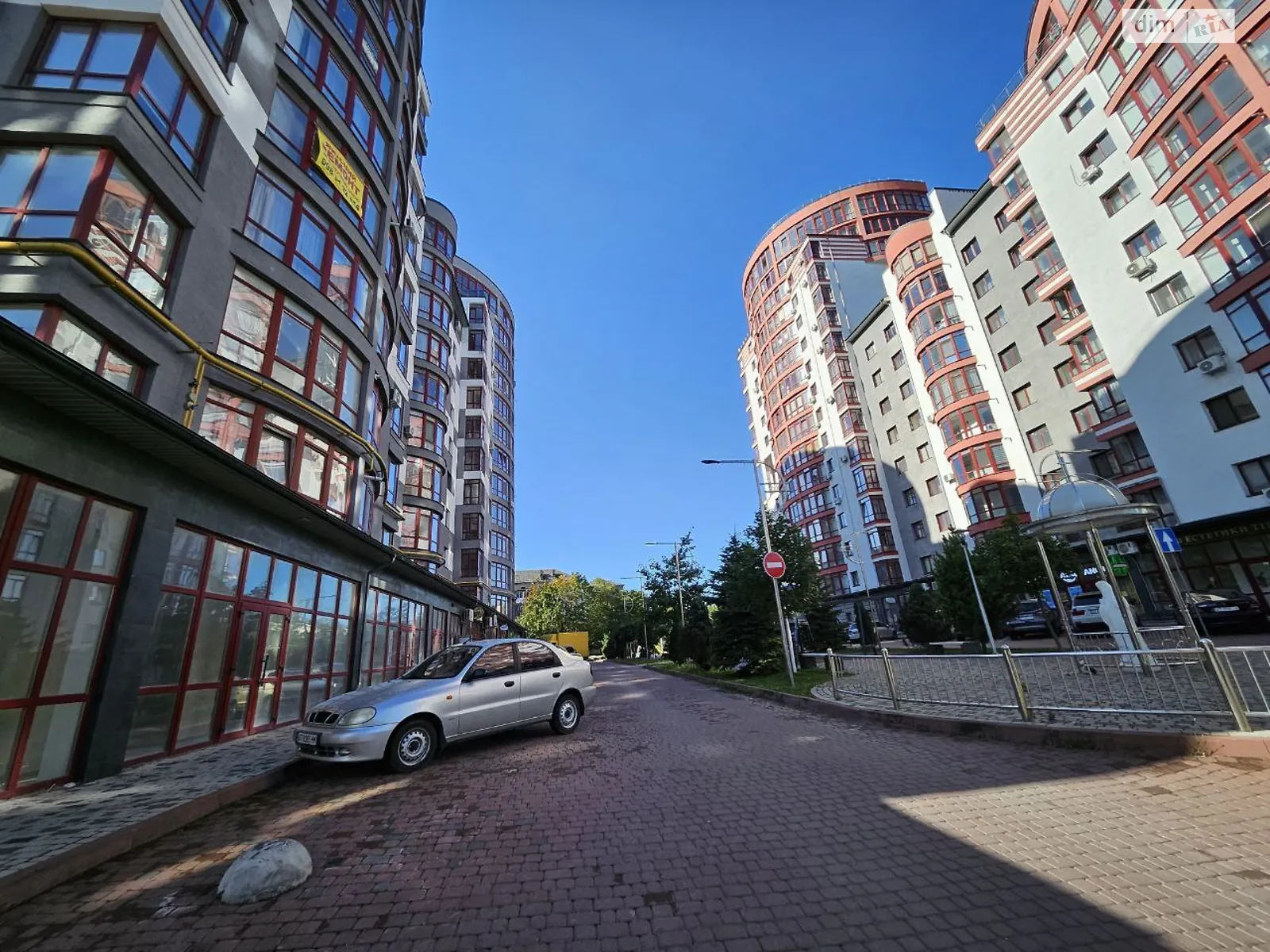 Сдается в аренду помещения свободного назначения 103 кв. м в 10-этажном здании, цена: 1000 $ - фото 1