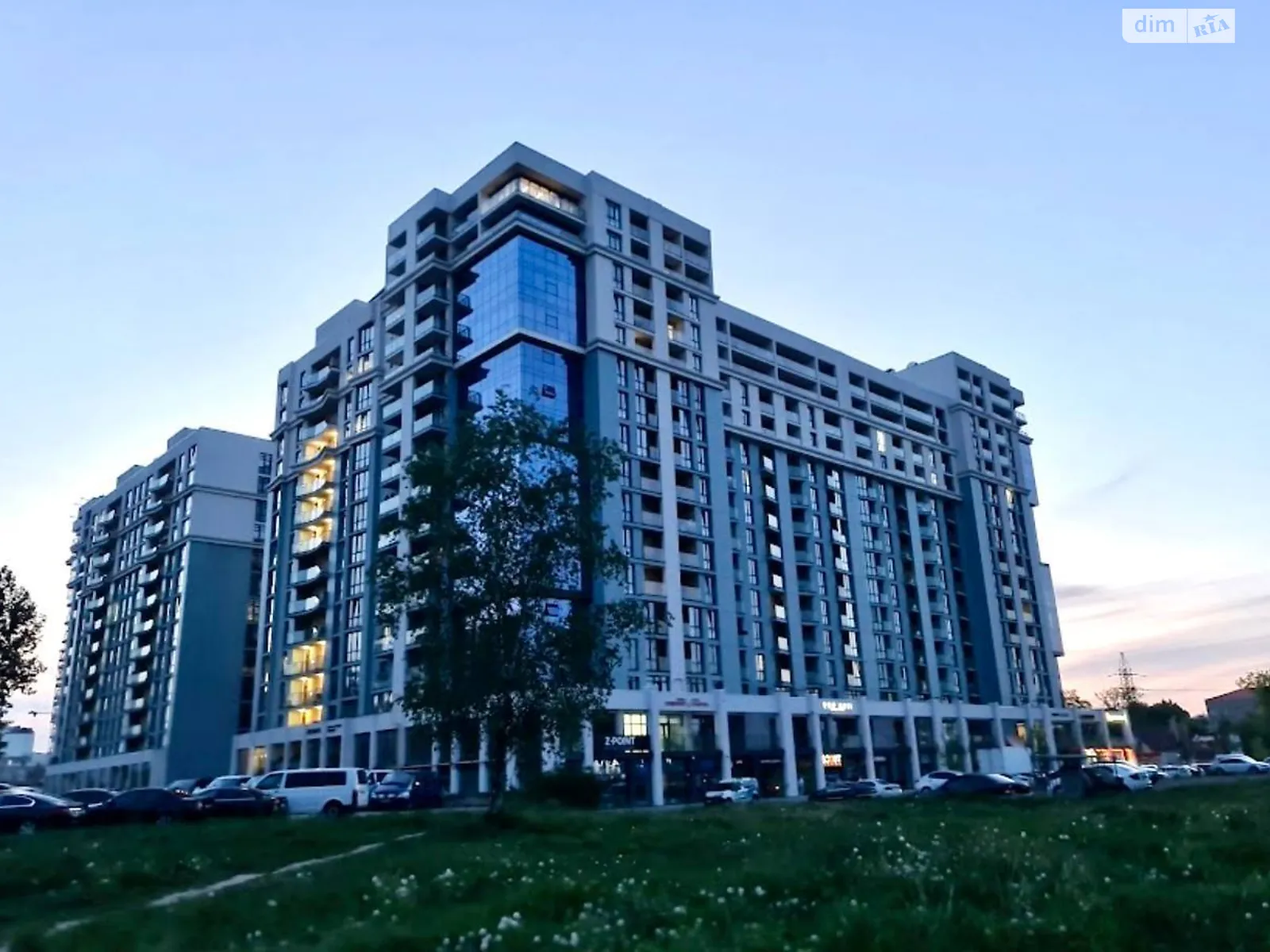 Продается 1-комнатная квартира 53.29 кв. м в Львове, ул. Стрыйская, 108 - фото 1