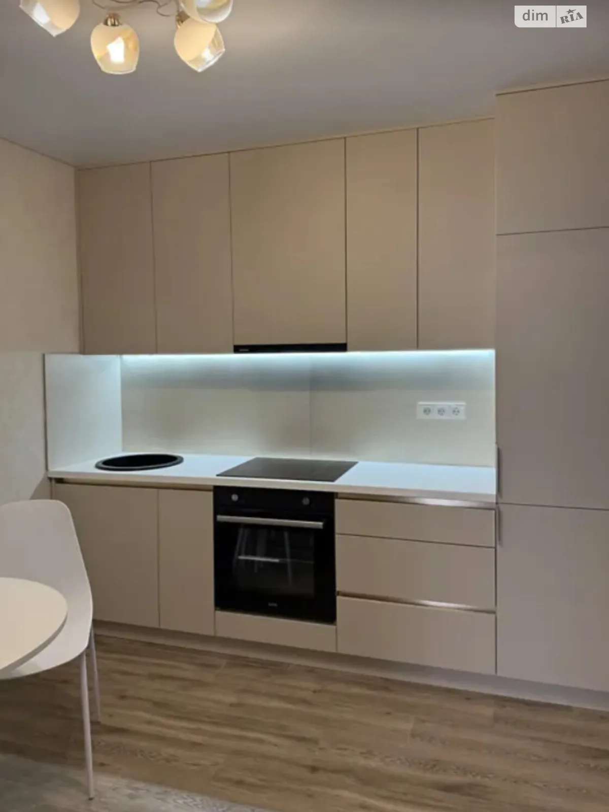 3-комнатная квартира 65 кв. м в Тернополе, ул. Киевская - фото 1