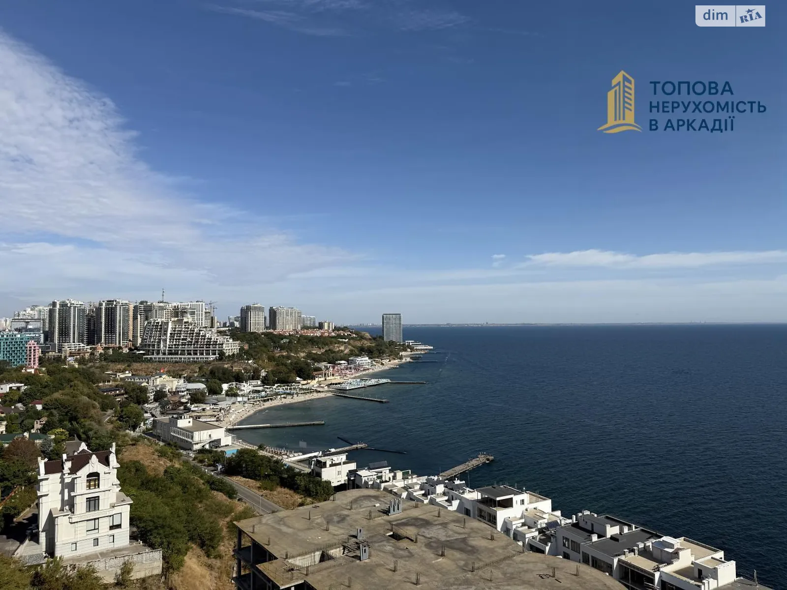 Продается 2-комнатная квартира 105 кв. м в Одессе, пер. Мореходный, 2А - фото 1