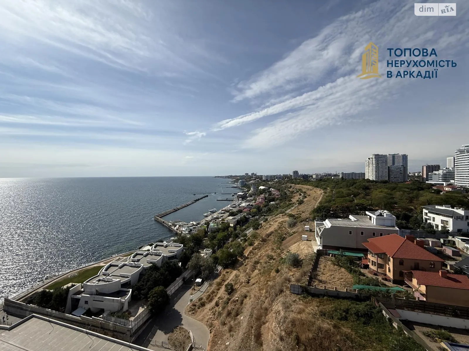 Продается 2-комнатная квартира 86 кв. м в Одессе, пер. Мореходный, 2А - фото 1