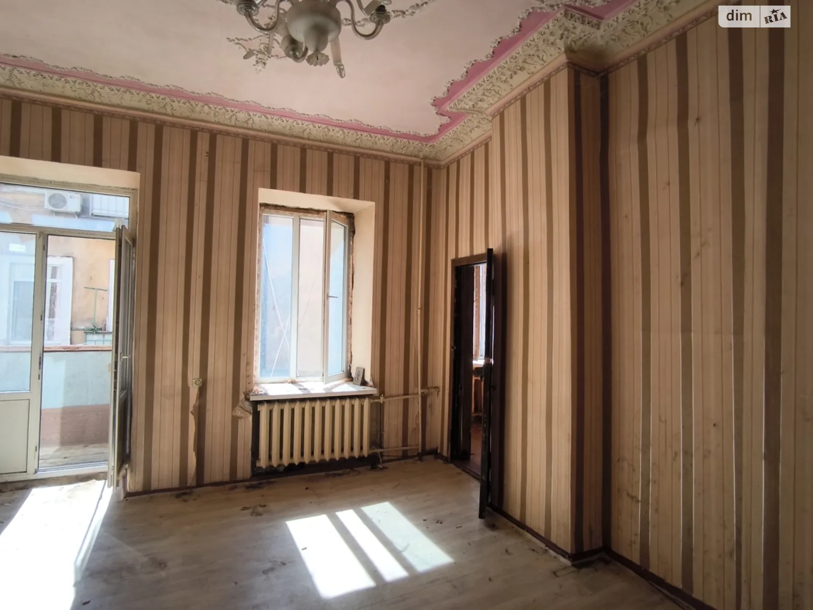 Продается 3-комнатная квартира 59 кв. м в Одессе, ул. Мечникова - фото 1