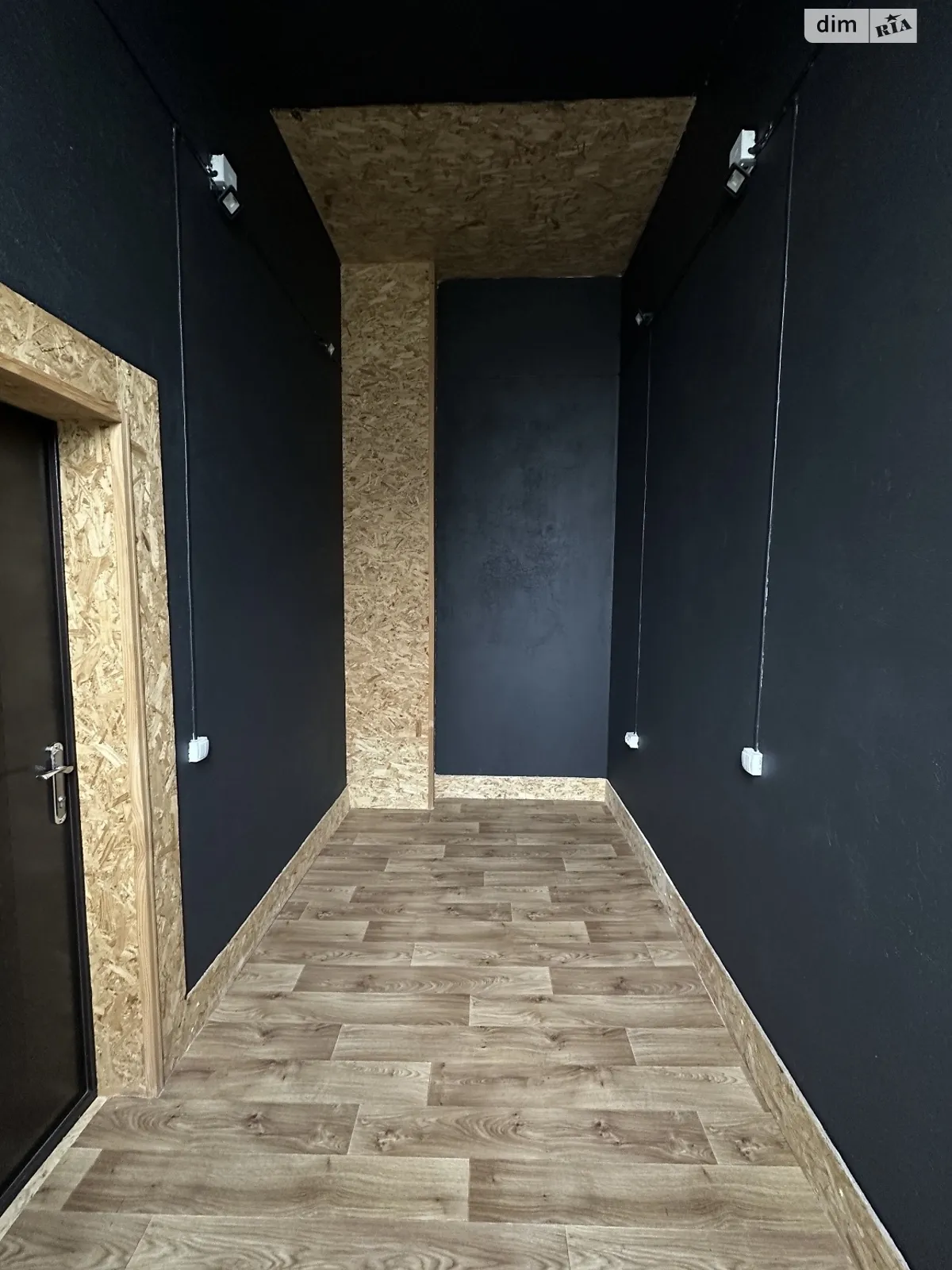 Здається в оренду офіс 8 кв. м в бізнес-центрі, цена: 2600 грн - фото 1