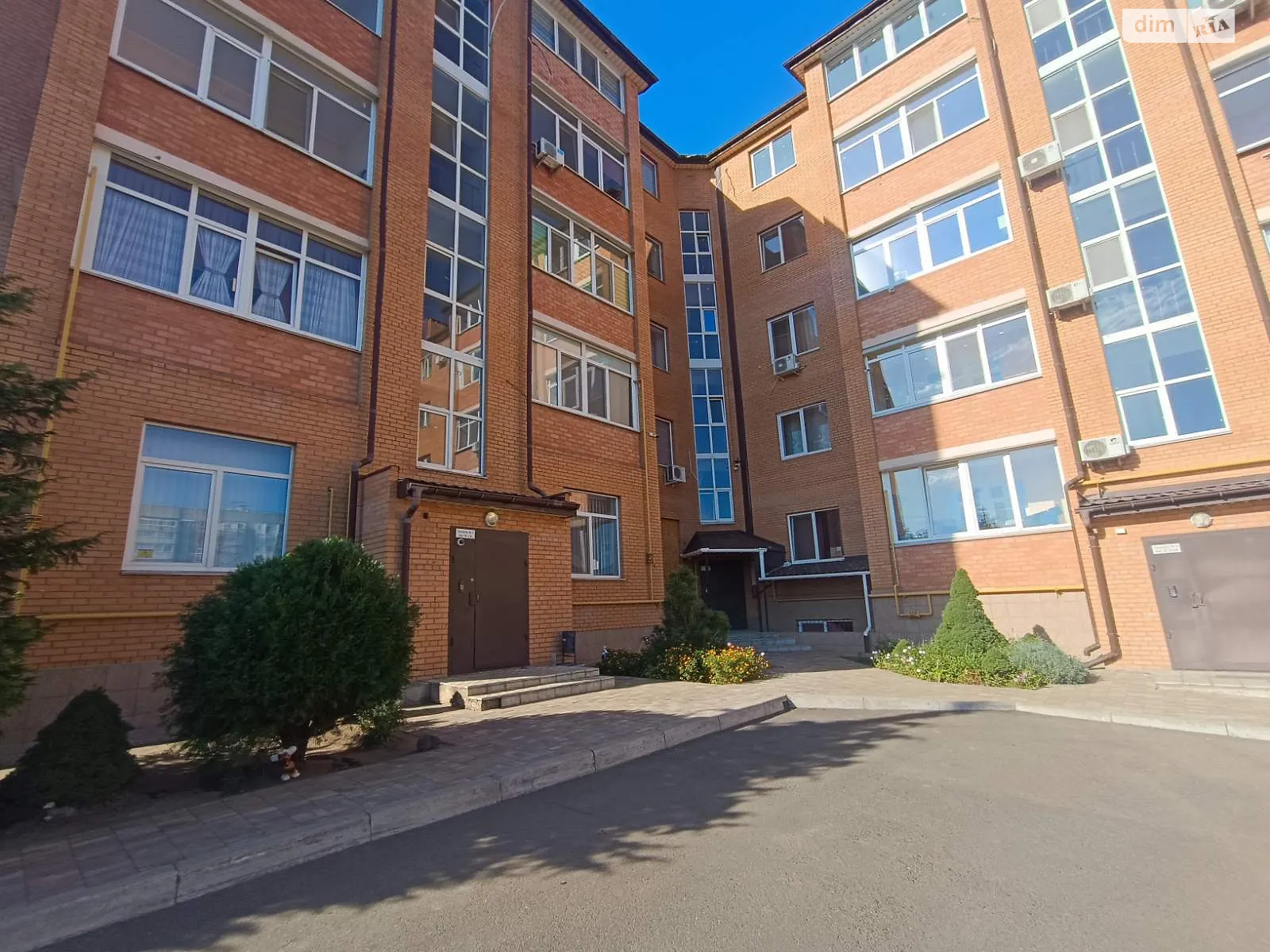 Продається 2-кімнатна квартира 99.7 кв. м у Миколаєві - фото 1