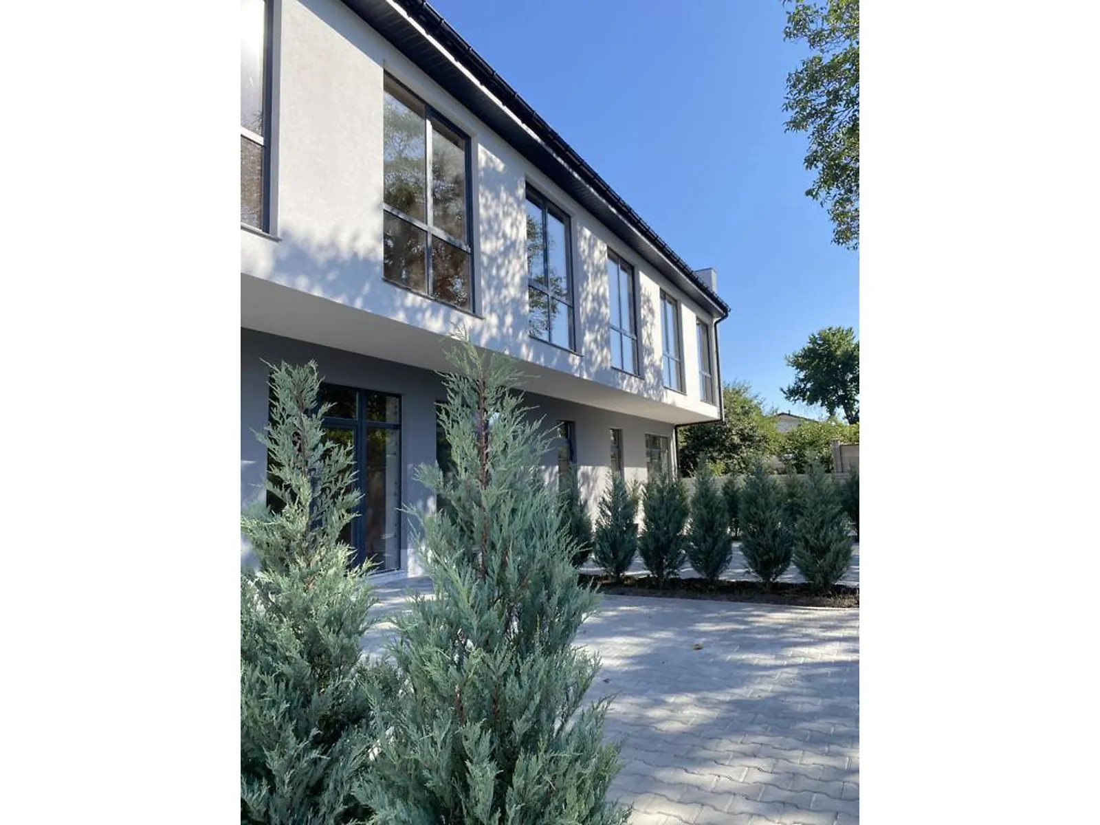Продается дом на 2 этажа 150 кв. м с мансардой, цена: 230000 $ - фото 1