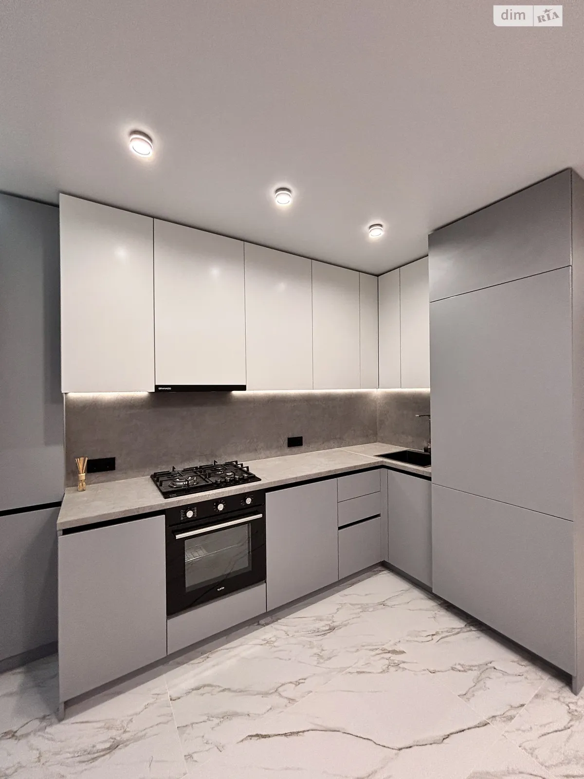 Продается 2-комнатная квартира 58 кв. м в Ирпене, ул. Матвея Донцова(Тургеневская), 24 - фото 1