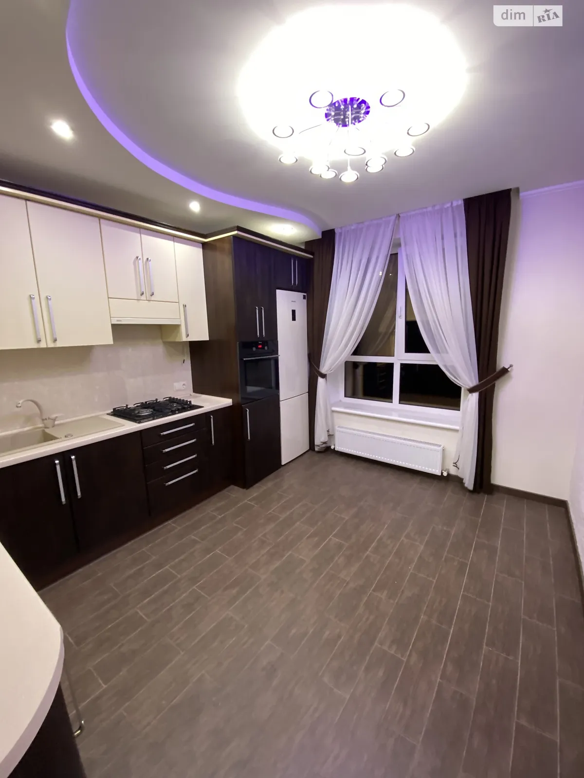 Продается 2-комнатная квартира 63.2 кв. м в Софиевской Борщаговке, просп. Героев Небесной Сотни, 18/2 - фото 1