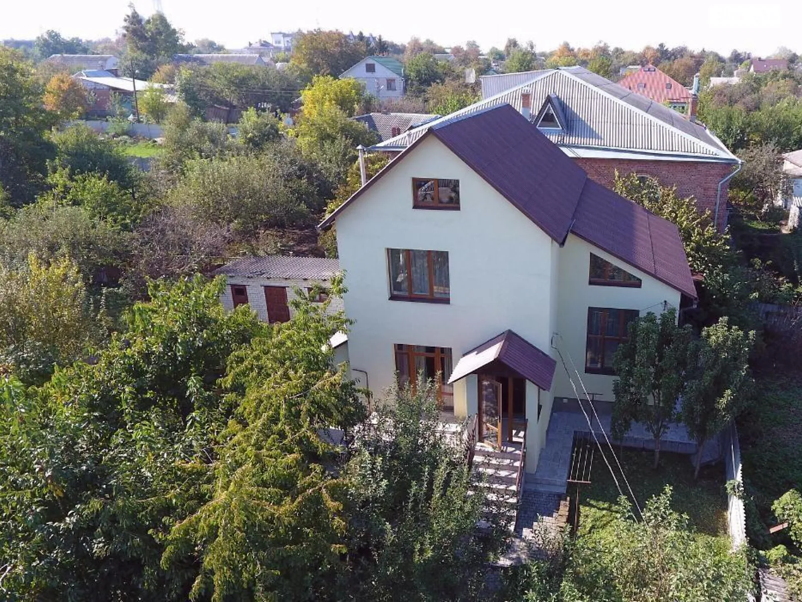 Продается дом на 2 этажа 135 кв. м с верандой, цена: 155000 $ - фото 1