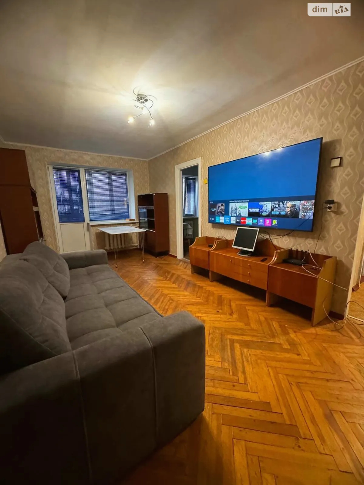 Сдается в аренду 3-комнатная квартира 56 кв. м в Ровно, ул. Мазепы Гетьмана - фото 1