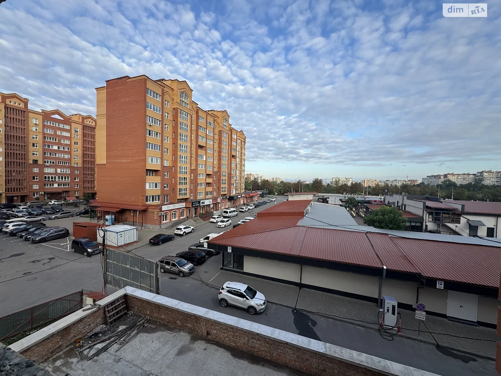 2-комнатная квартира 63 кв. м в Тернополе, пер. Генерала Мирона Тарнавского - фото 1